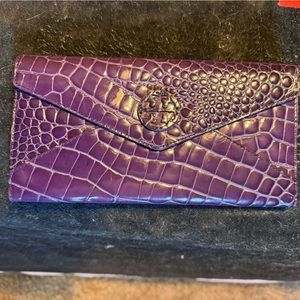 Tory Burch NWOT, never used.